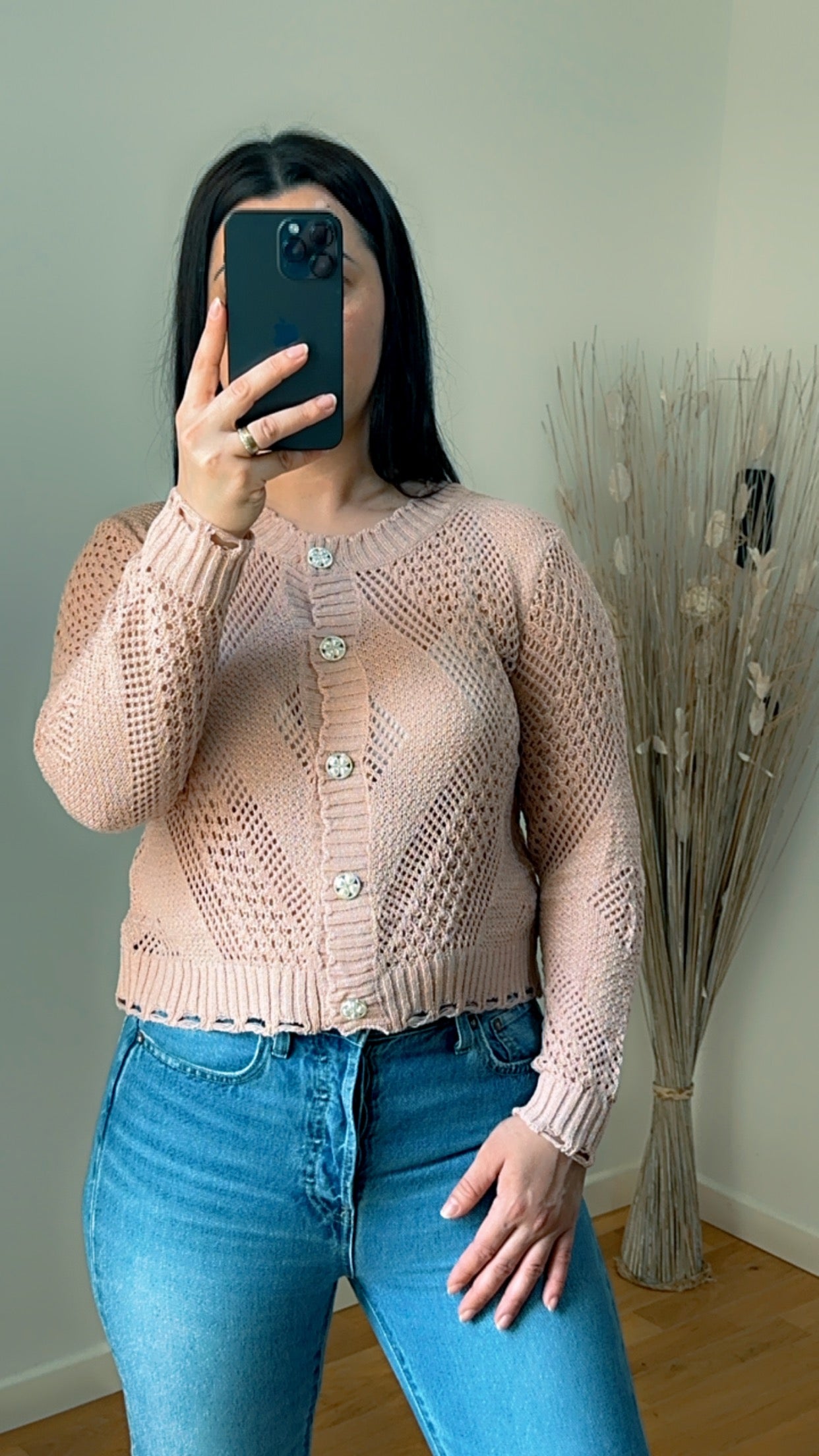 Gilet en crochet Chloé rose poudre